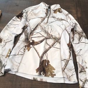White camo top
